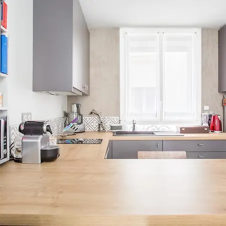 Parisian Appartement *